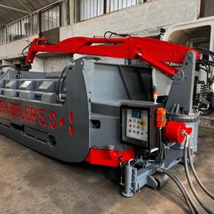 Prensa Crash Baler 5.0 Nueva incorporada con grúa